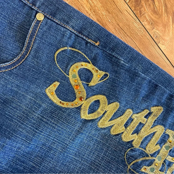 SOUTHPOLE Women’s Flare Bootcut Blue Jean Denim with Embroidery Size 5 - Picture 7 of 9